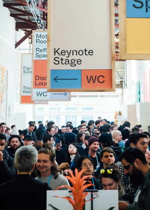 crowed of attendees in an event.